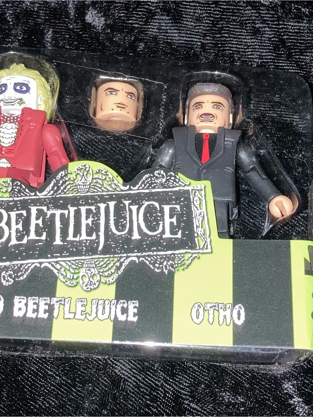 Tuxedo Beetlejuice Otho  Action Figure 2-Pack